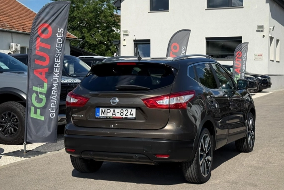 Nissan QASHQAI (2014)