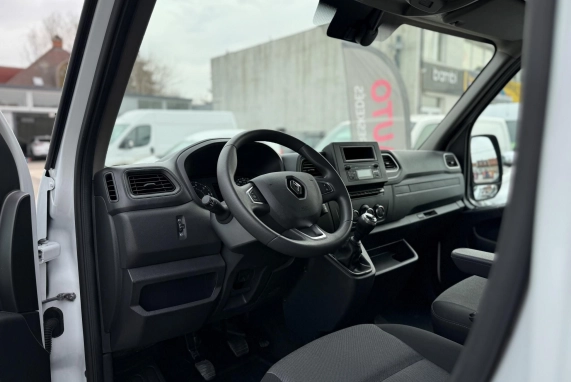 Renault MASTER (2021)