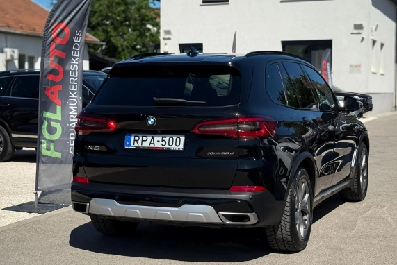 BMW X5 (2019)