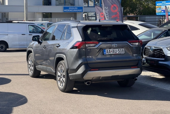 Toyota RAV 4 (2022)
