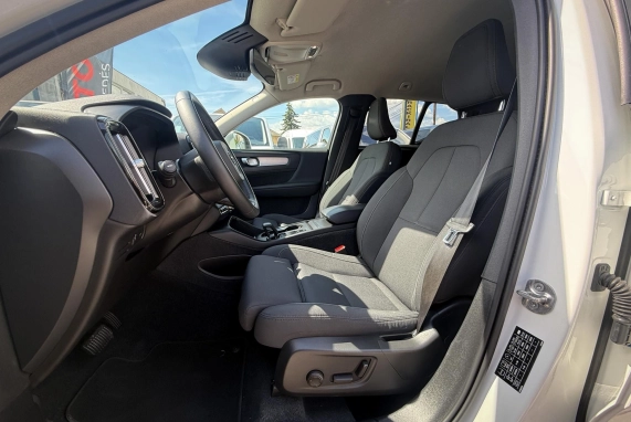 Volvo XC40 (2022)