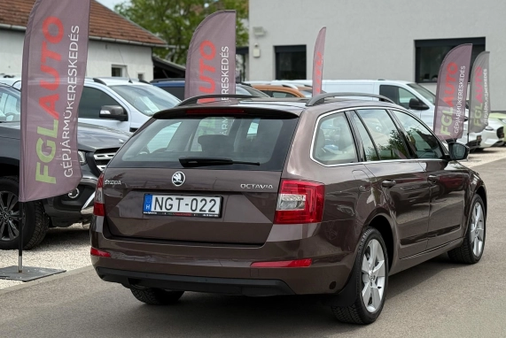 Skoda OCTAVIA (2015)