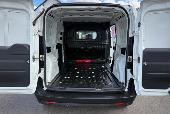 Fiat DOBLO (2018)