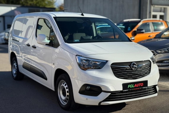 Opel COMBO (2021)