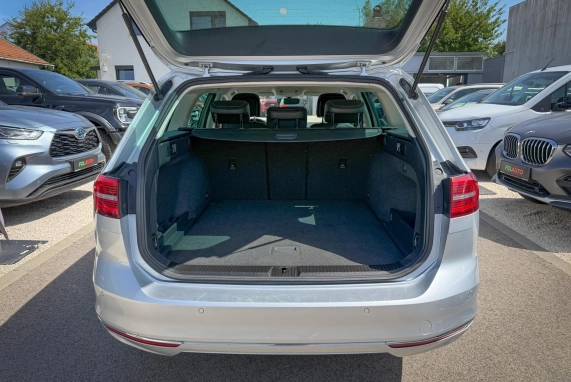 Volkswagen PASSAT VIII (2015)
