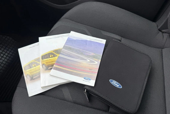Ford CONNECT (2015)