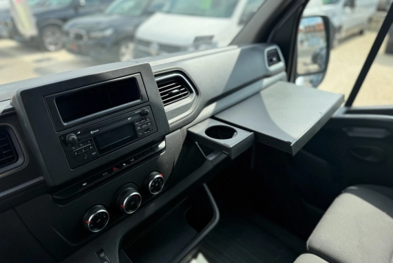 Renault MASTER (2020)