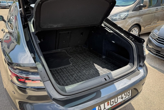 Volkswagen ARTEON (2024)