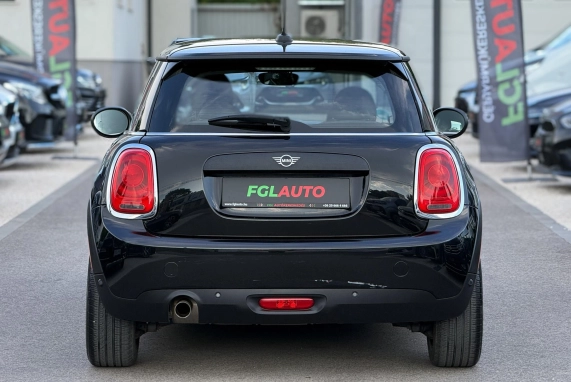 Mini MINI ONE (2019)