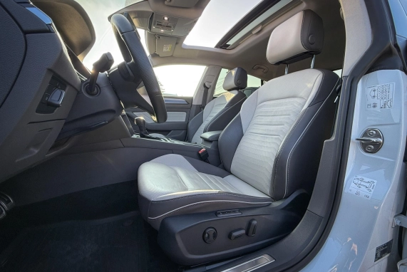 Volkswagen ARTEON (2023)