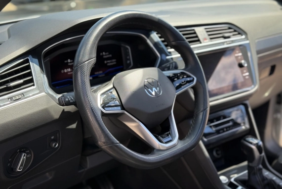 Volkswagen TIGUAN (2022)