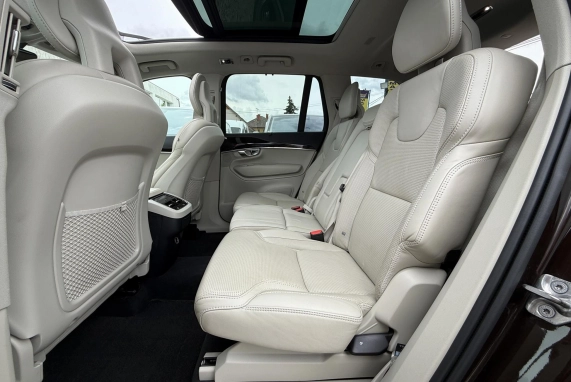Volvo XC90 (2017)