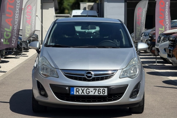 Opel CORSA (2012)