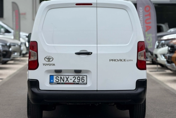 Toyota PROACE (2021)