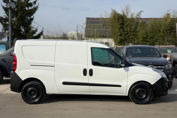 Opel COMBO (2017)