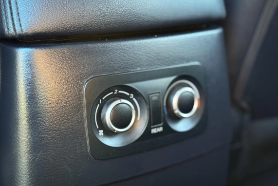 Mitsubishi PAJERO (2008)