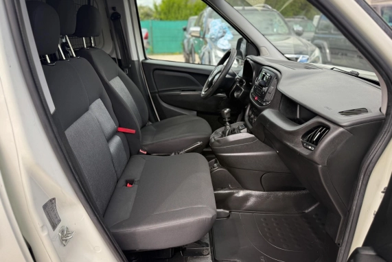 Fiat DOBLO (2015)
