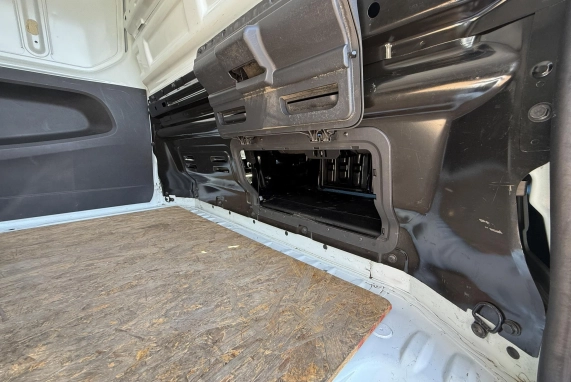 Renault TRAFIC (2020)
