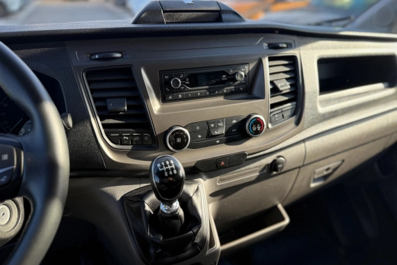 Ford TRANSIT (2022)