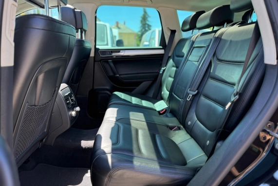 Volkswagen TOUAREG (2016)