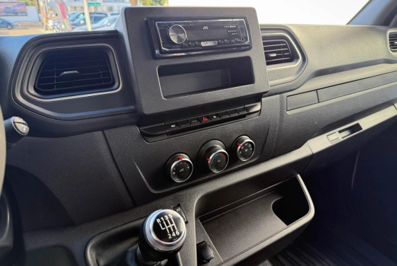 Renault MASTER (2021)