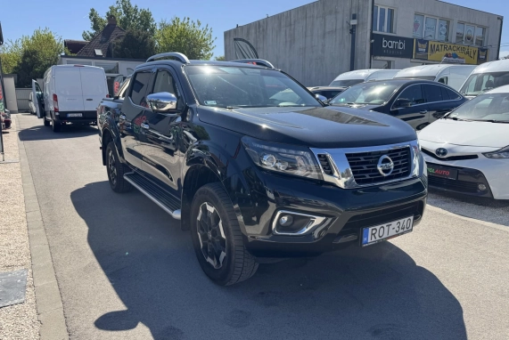 Nissan NAVARA (2019)