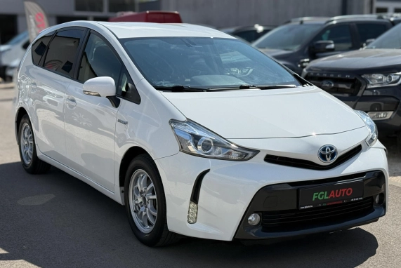 Toyota PRIUS+ (2018)