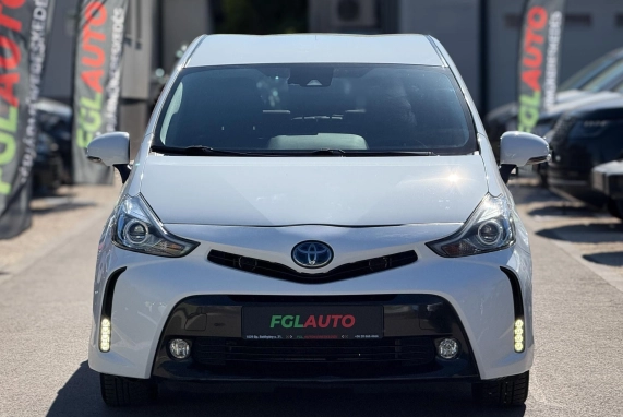 Toyota PRIUS+ (2019)