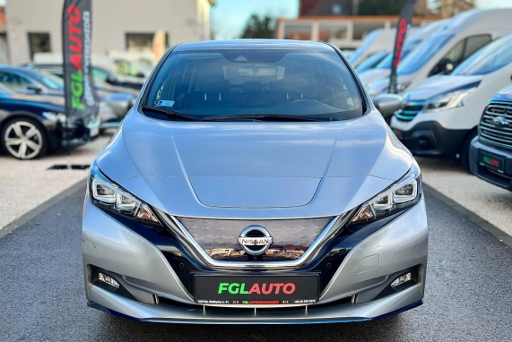 Nissan LEAF (2020)