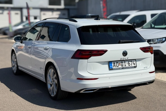 Volkswagen GOLF (2024)