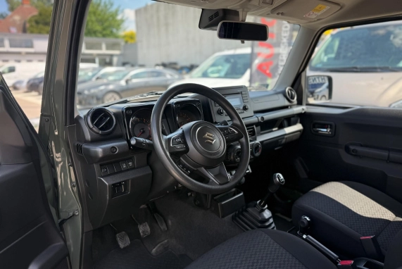 Suzuki JIMNY (2022)