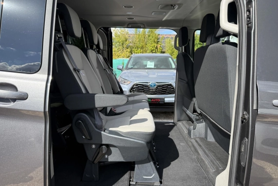Ford TOURNEO (2019)