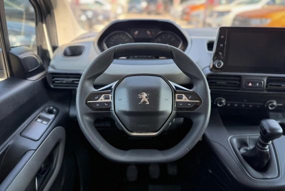 Peugeot RIFTER (2019)
