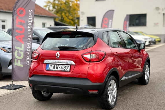 Renault CAPTUR (2016)