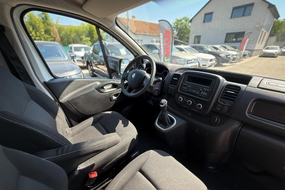 Renault TRAFIC (2020)