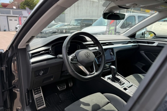Volkswagen ARTEON (2024)