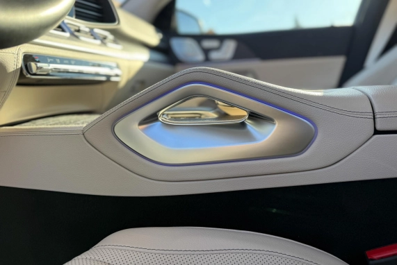 Mercedes-benz GLE 400 (2021)