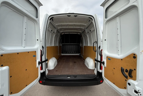 Renault MASTER (2021)