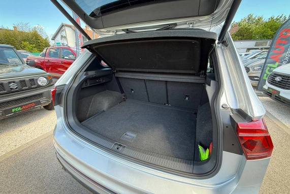 Volkswagen TIGUAN (2022)