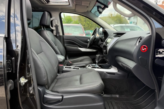Nissan NAVARA (2019)