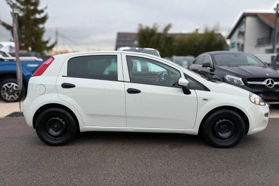 Fiat PUNTO (2016)