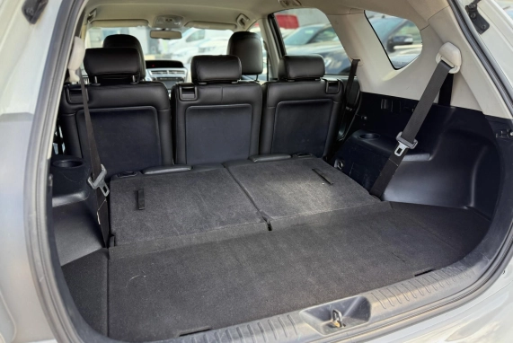 Toyota PRIUS+ (2018)
