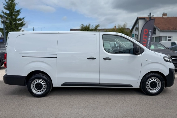 Opel VIVARO (2024)