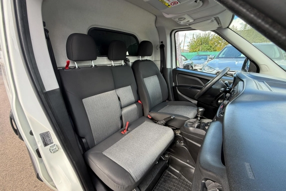 Fiat DOBLO (2018)