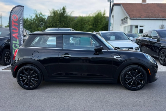 Mini MINI ONE (2019)
