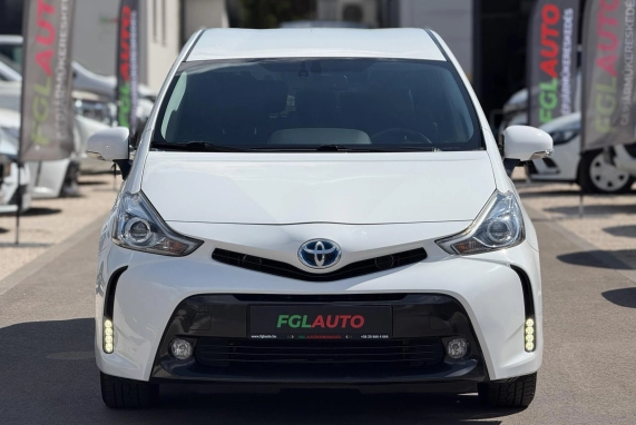 Toyota PRIUS+ (2018)