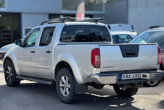 Nissan NAVARA (2006)