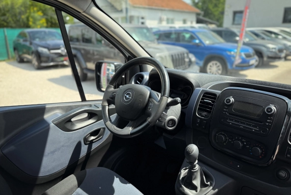 Opel VIVARO (2018)