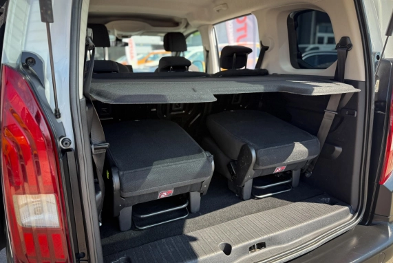 Peugeot RIFTER (2019)