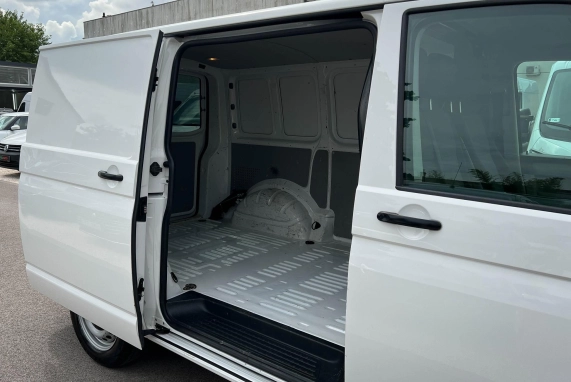 Volkswagen TRANSPORTER T6 (2018)